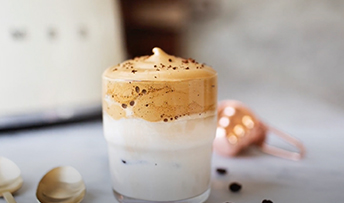 Dalgona Whipped Coffee