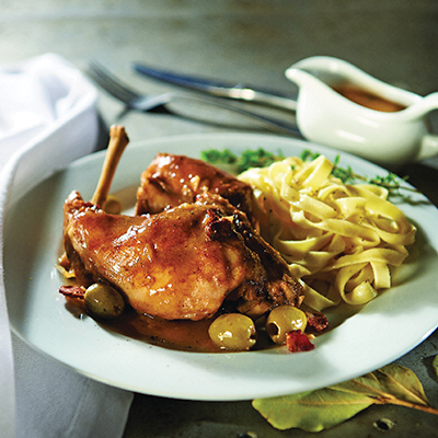 Rabbit with green olives