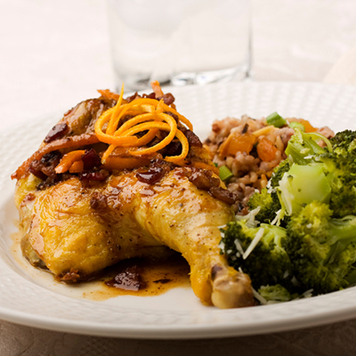 Poulet de Cornouailles, sauce à l’orange et au poivre vert