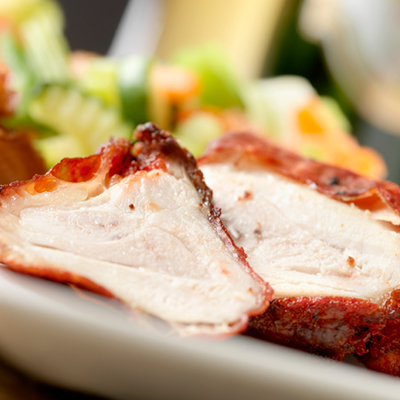 Suprêmes de poulet grillés à la tandoori