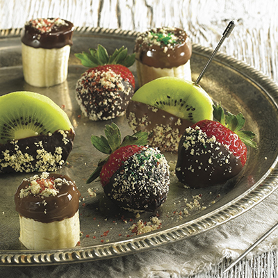Bonbons de fruits au chocolat et aux biscuits des Fêtes