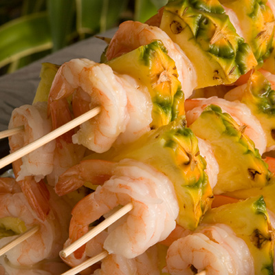 Shrimp and Grilled Pineapple Brochettes, Lukewarm Dressing