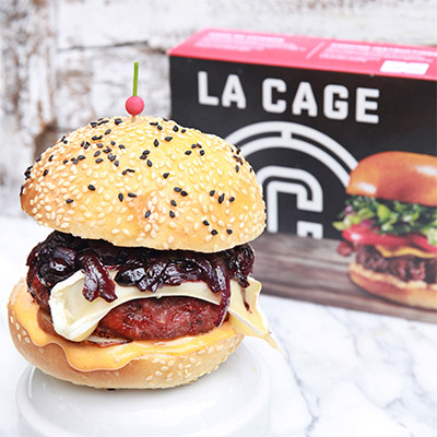 Burger au brie et confit d'oignons