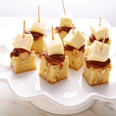 Carrés au chocolat blanc et au brie
