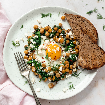 Casserole d’oeuf, pois chiches et épinards