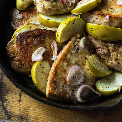 Pork Chops with Honeyed Apples