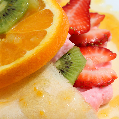 Flamboyant Fresh Fruit Crêpes