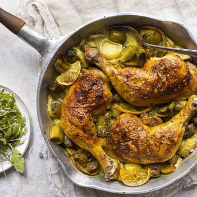 Chicken thighs with olives, lemon and fennel