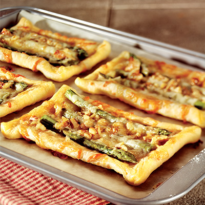 Cheesy Asparagus Puffs