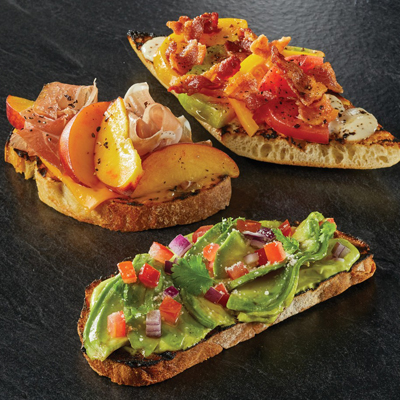 Grilled Toast with Creamy Tomato and Bacon