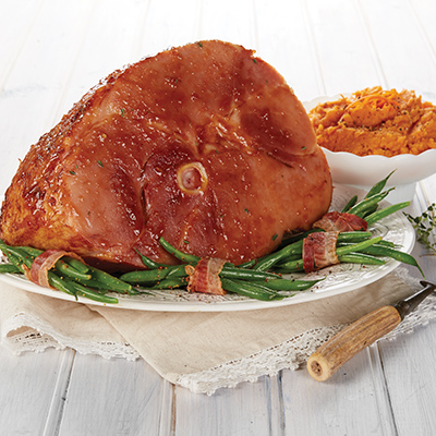 Honey-glazed Ham with Sweet-Potato Mash and Green Bean Mix