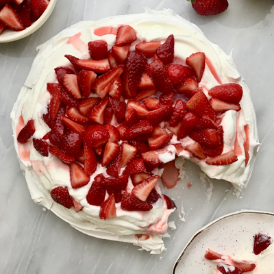 Strawberry Pavlova