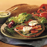 Organic Pizza with Pesto and Goat's Cheese