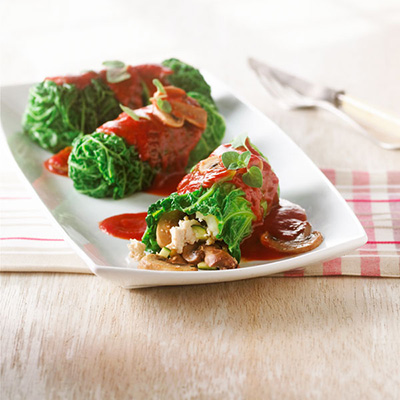 Curly kale rolls with vegetables