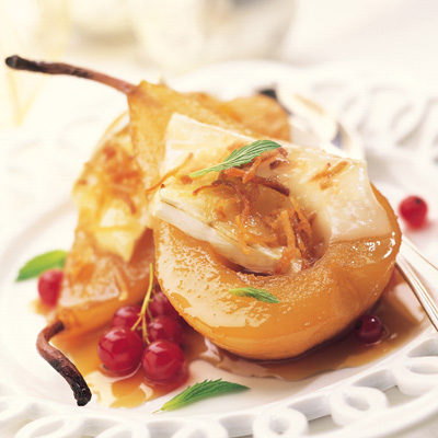 Golden Roast Pears with Camembert