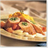 Roulades de porc aux asperges avec bocconcini et compote de fruits