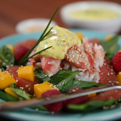 Snow Crab Legs and Mango Salad