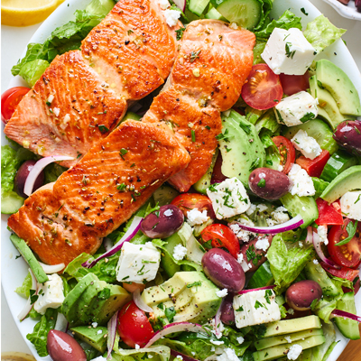 Salade fraîche au saumon