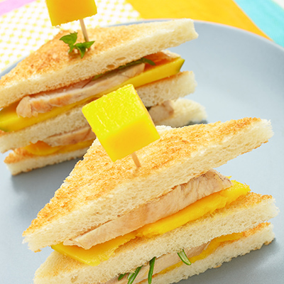 Smoked Turkey and Chutney Sandwich