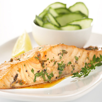 Saumon mariné au miel poêlé et cuit vapeur
