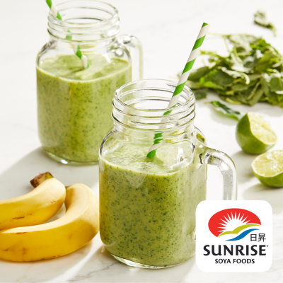 Smoothie banane, ananas et
chou frisé Sunrise
