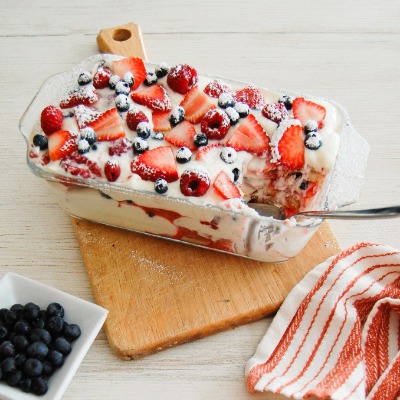 Brioche Bread Tiramisu with Berries