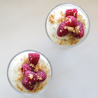 Verrines de gâteau au fromage à la lime et framboises