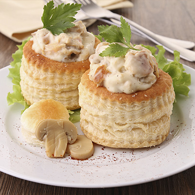 Turkey and Sweet Pepper Vol-au-vent