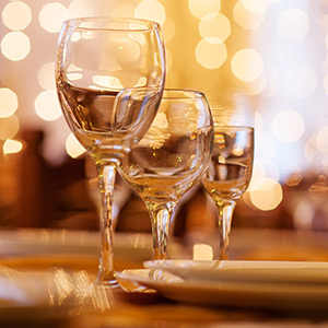 Serving wine - Wine glass
